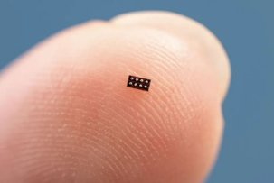 Smallest microcontroller with an area of 1.38 mm²